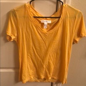 Yellow casual tshirt